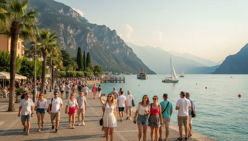 Illustration of riva: A picturesque town along a lake.